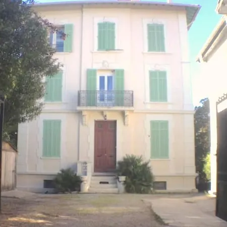 Reine Des Mers Vila