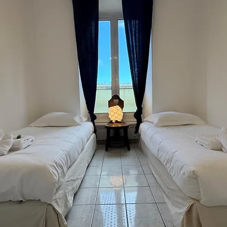 Reine Des Mers * Κάννες