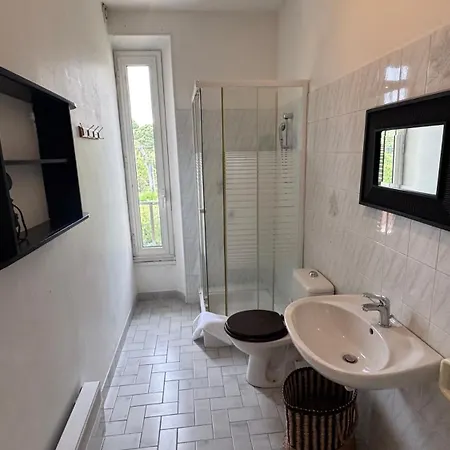 Reine Des Mers Cannes